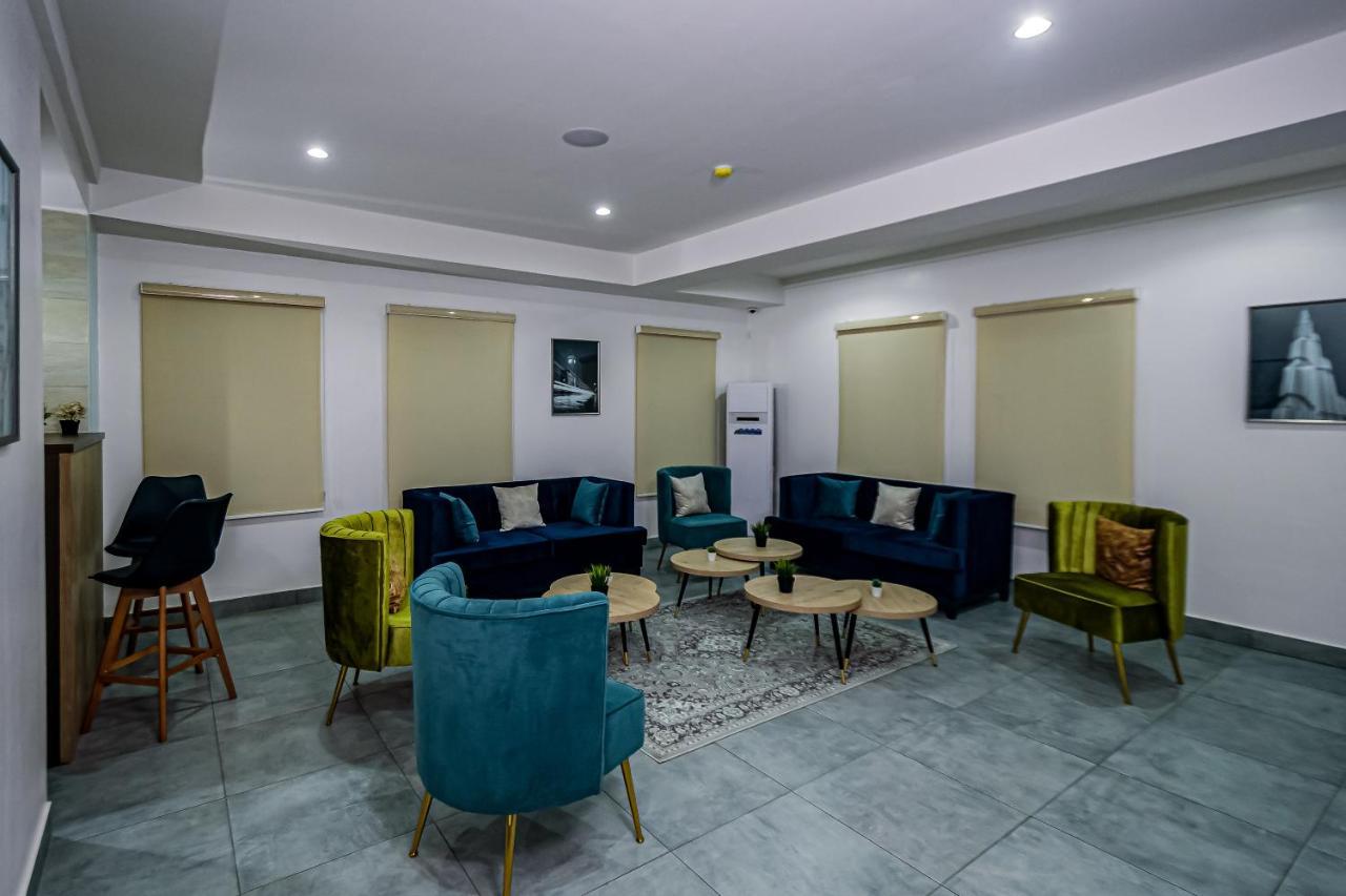 Quest Boutique Hotel Gwarinpa Exterior foto