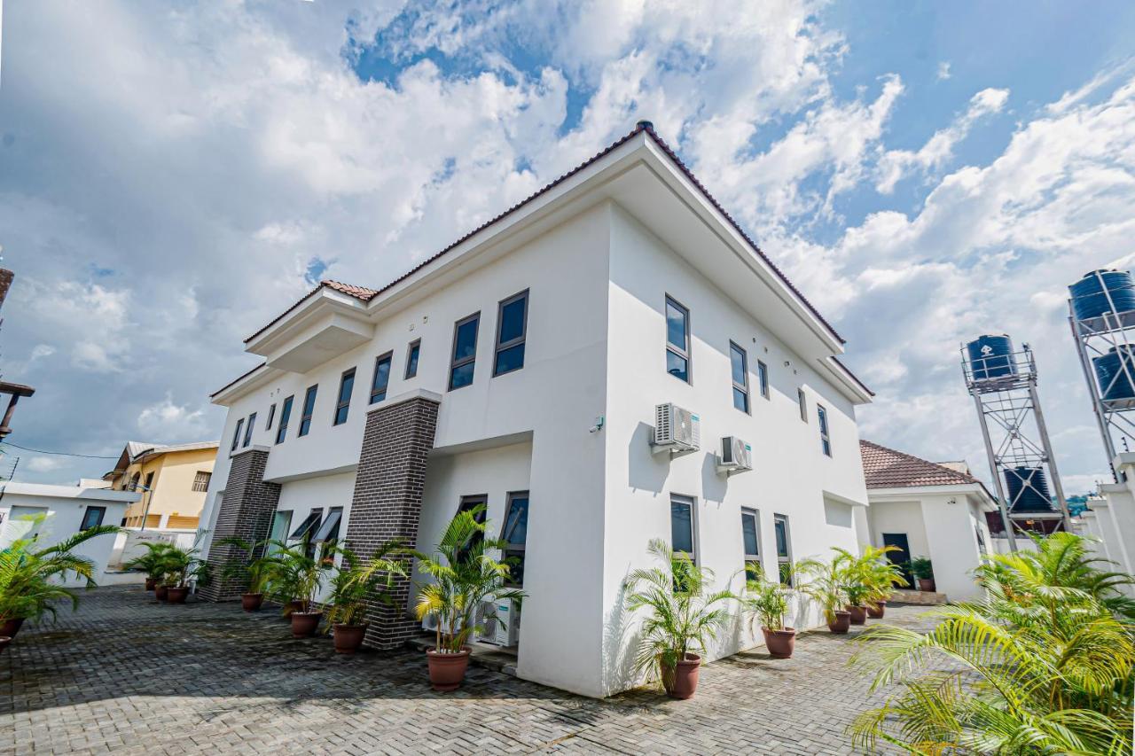 Quest Boutique Hotel Gwarinpa Exterior foto